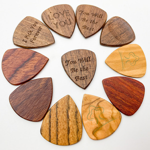 100% Wooden Factory Price High Quality Blank Wholesale Wood Guitar Picks Support Custom