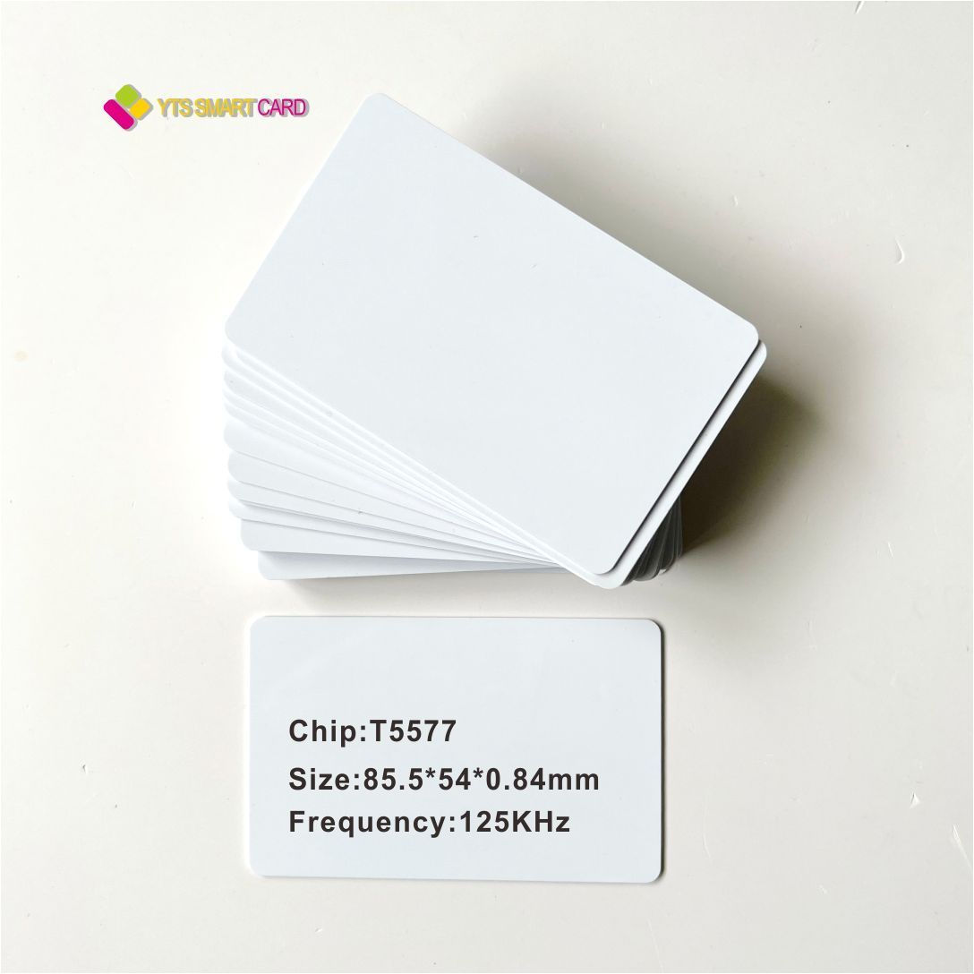 YTS Factory Price Wholesale Printable Pvc Ordinary Laminated Plastic White Card PVC Blank Card T5557 Chip