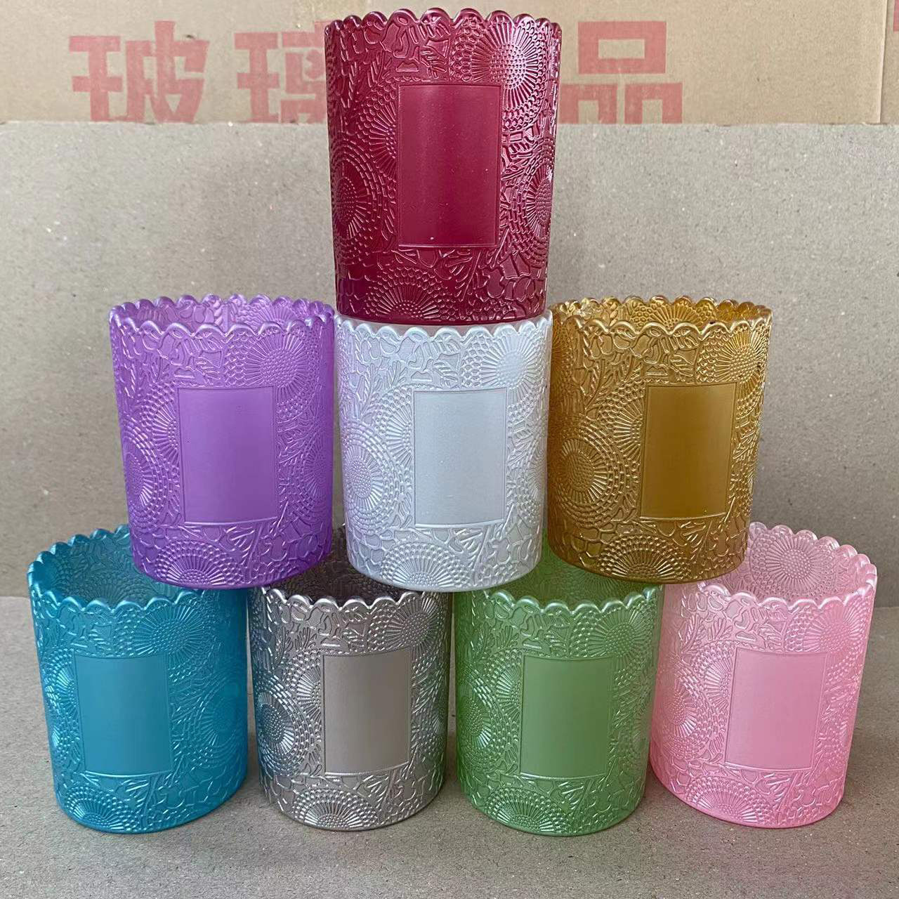 Wholesale Colorful Frosted Glass Candle Jars With Bamboo Lid For Home Direction And Gift