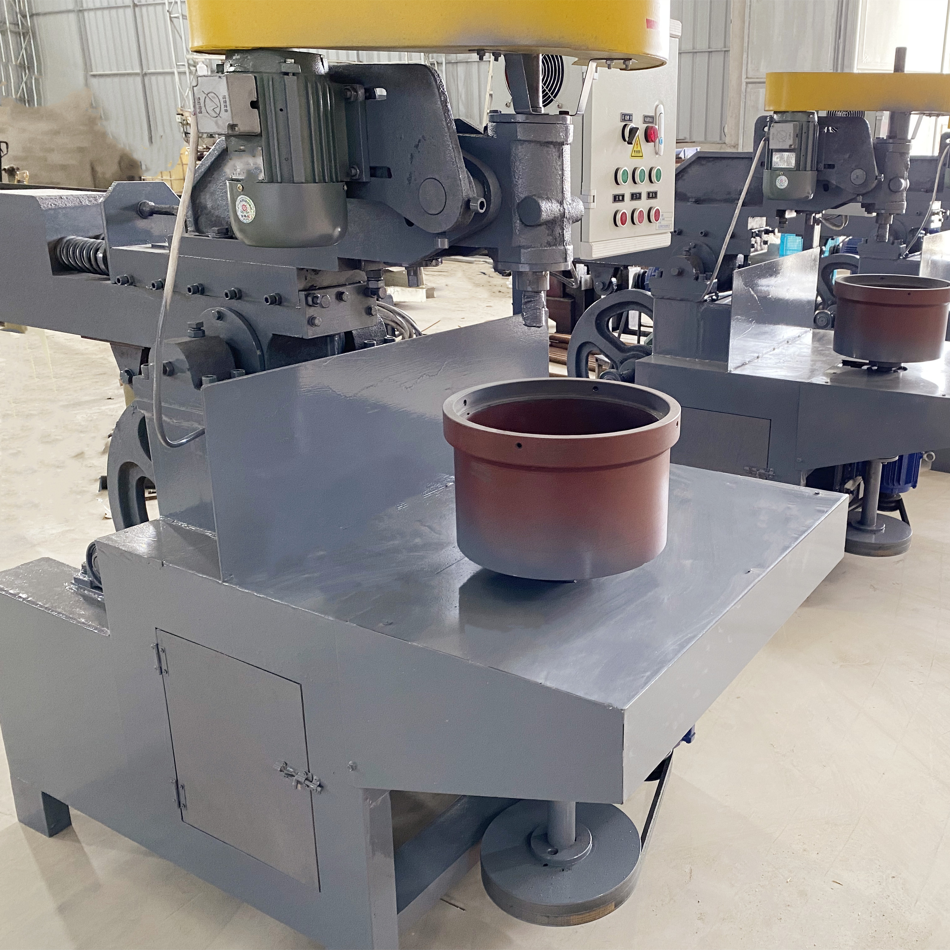 China Multiple Models Pottery Tableware Semi-auto Jigger Pressing Machine Single Roller Head Forming Machine