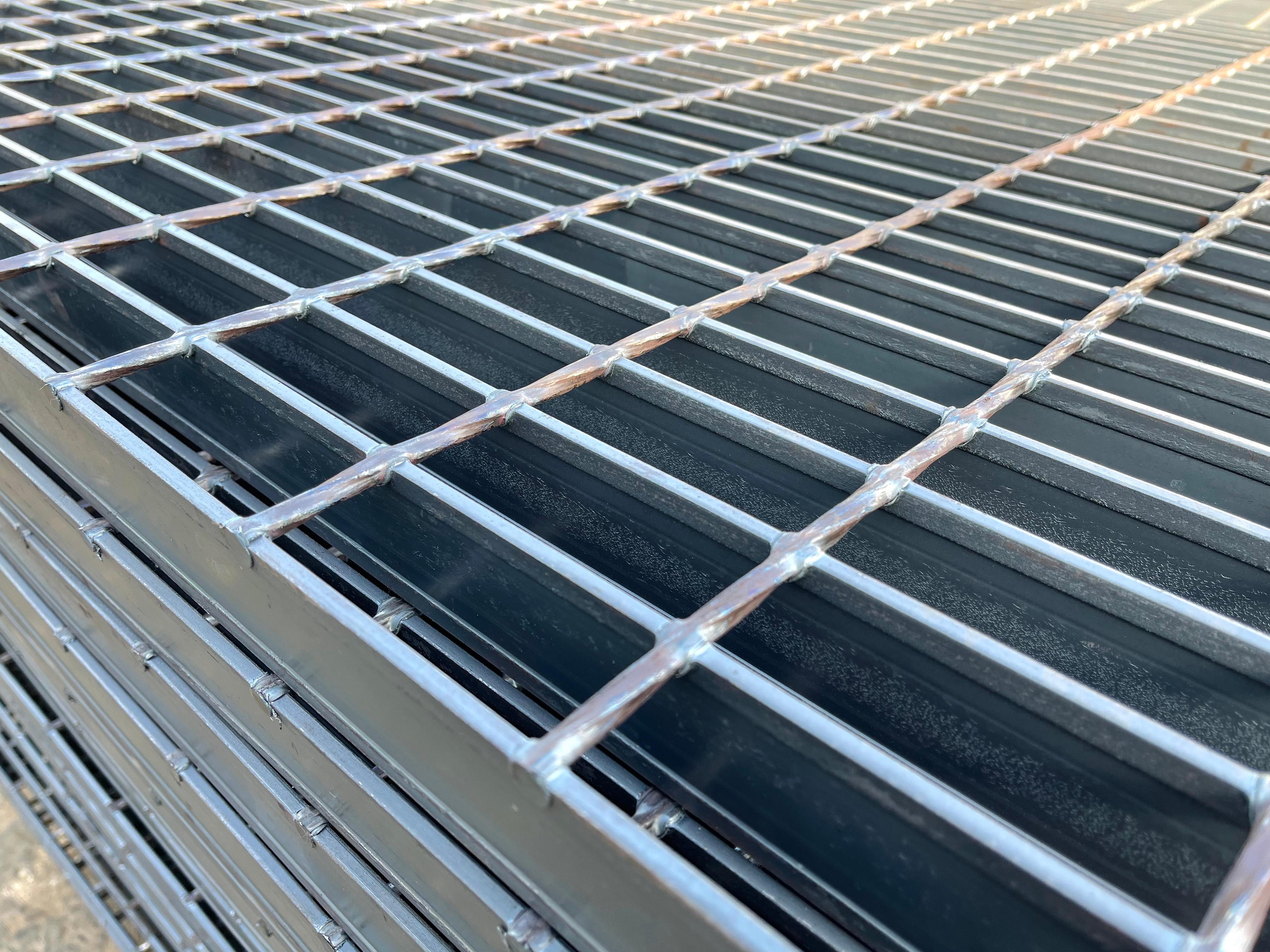 building materials galvanized steel floor grating carbon steel platform floor grating in construction real estate