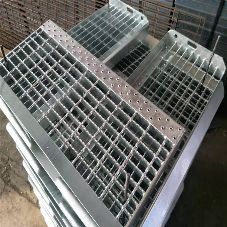 Manufacturer high quality stainless hot dip galvanized catwalk steel grating anti slip stair tread grating