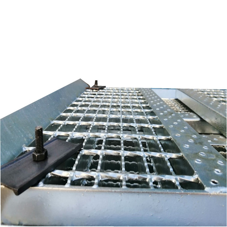 Manufacturer high quality stainless hot dip galvanized catwalk steel grating anti slip stair tread grating