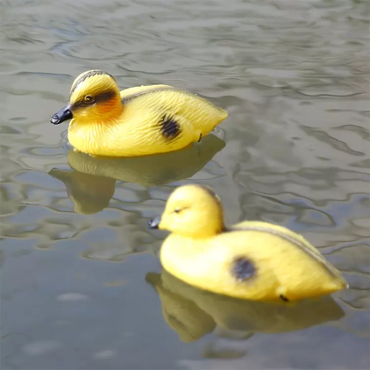 Realistic Plastic yellow small baby duck decoy hunting decoys Floating Baby Ducklings