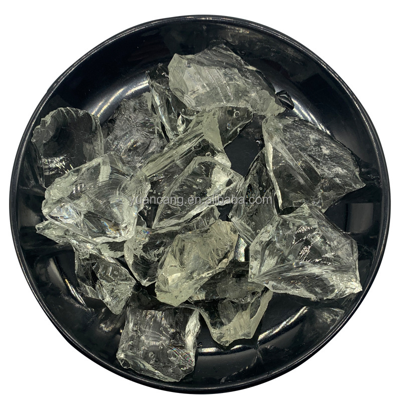 The manufacturer supplies broken glass and irregular pieces for home landscaping and wall decoration