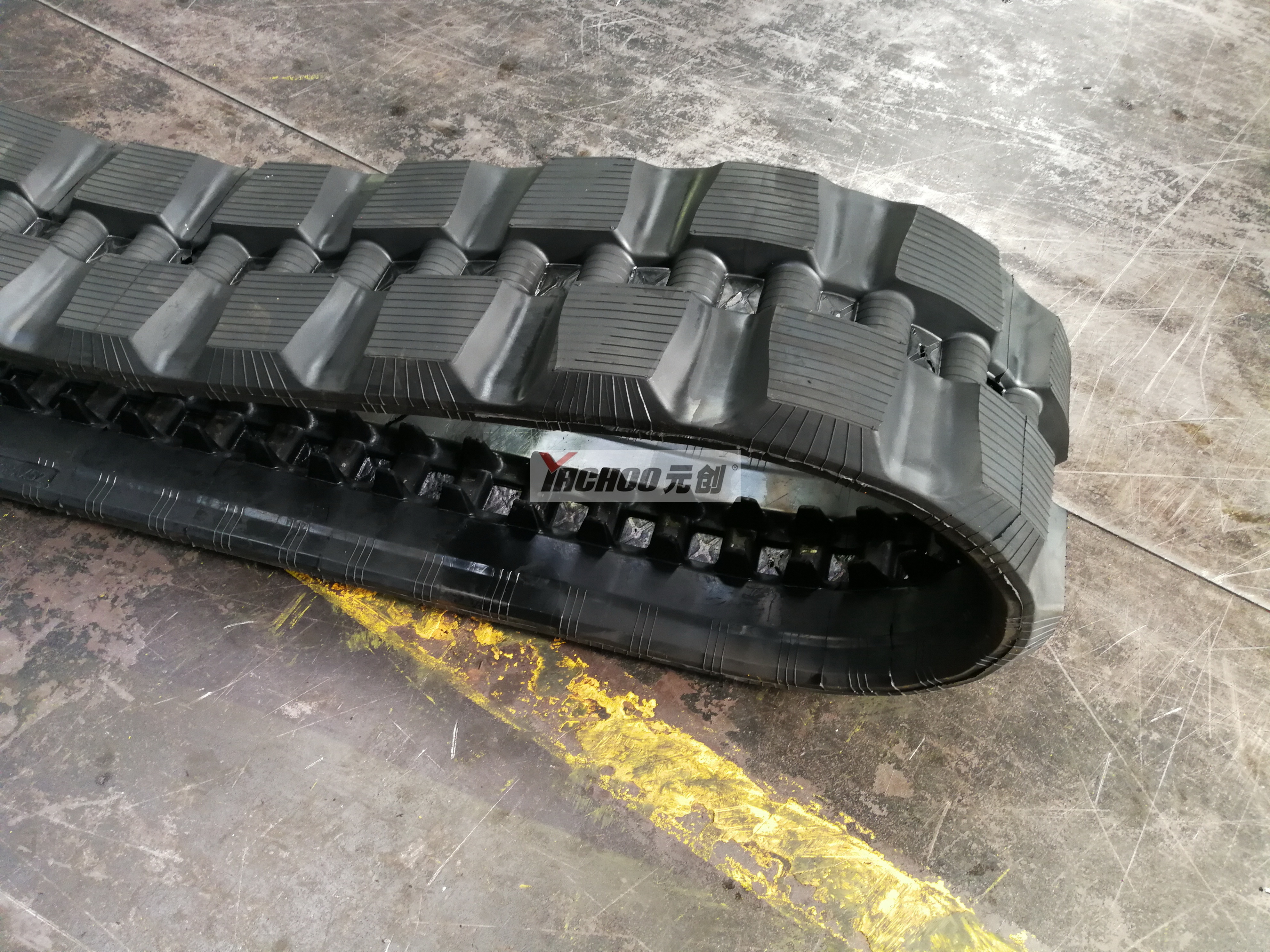 Skid steer loader rubber track 320x86x52 rubber crawler Yachoo