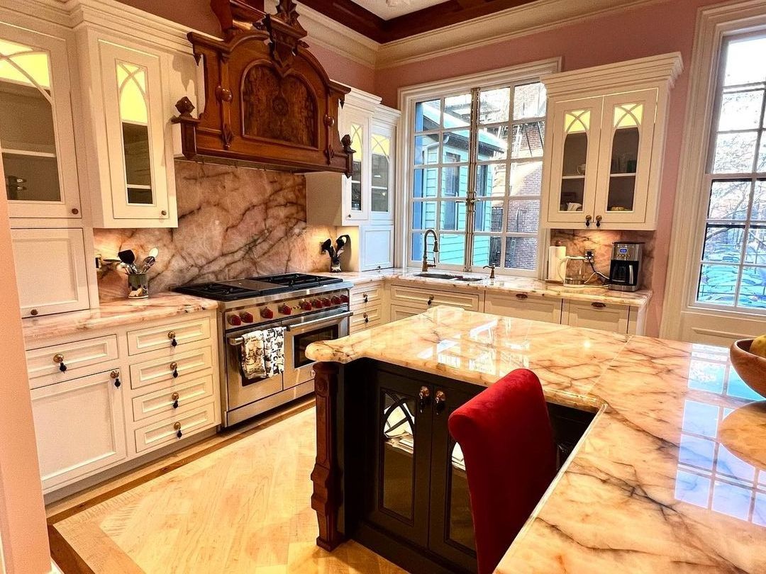 Prefab Backlit Onyx kitchen Island Top Natural Pink Onyx Marble Countertop