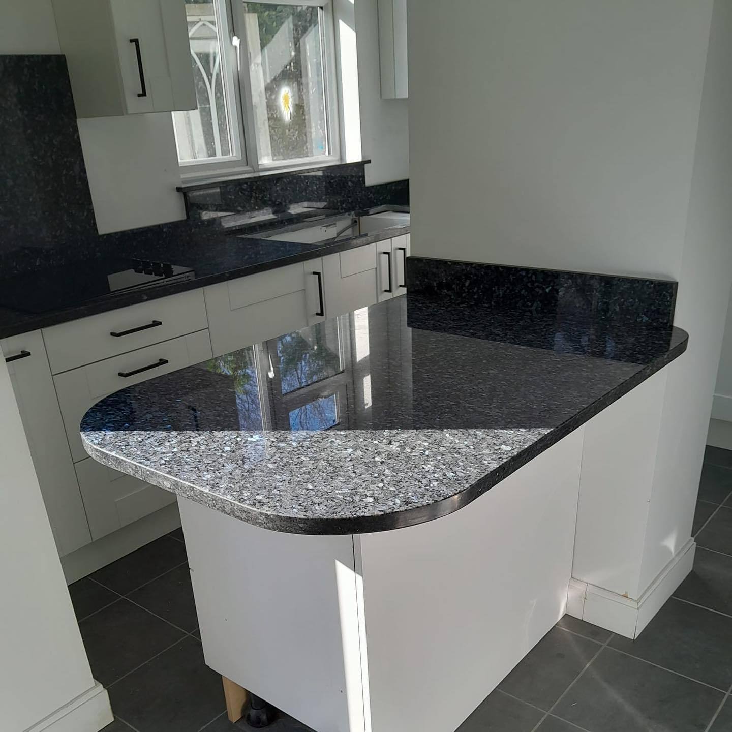 YD STONE Natural Polished Granite Kitchen Countertop Polished Norway Blue Pearl Granite