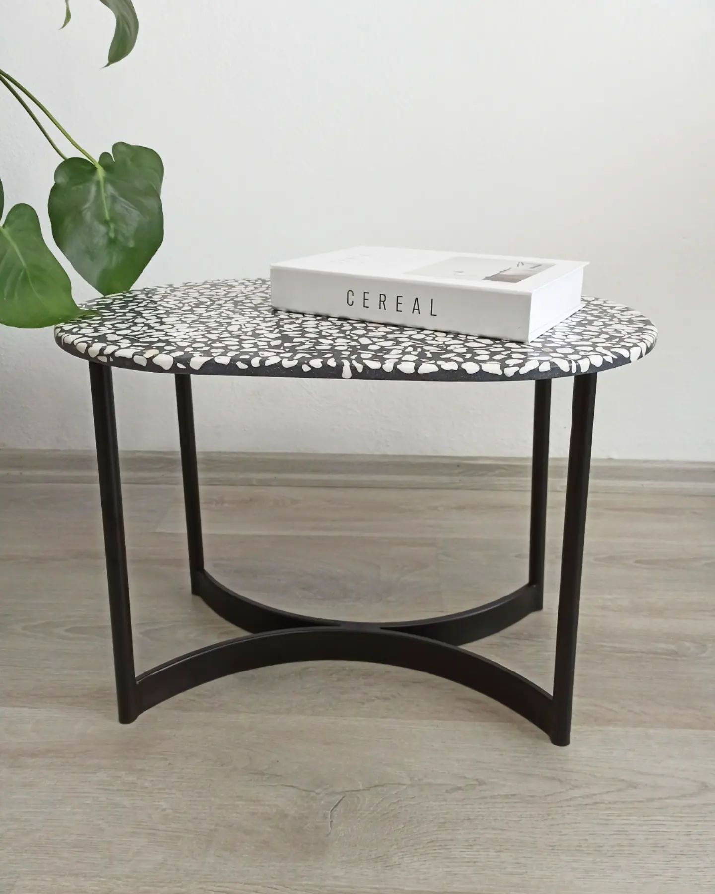 High Quality Nordic Style Round Side Table with Metal Leg Terrazzo Coffee Table