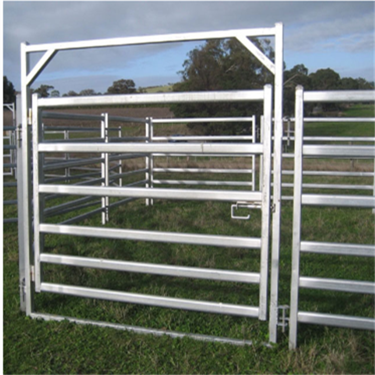 Affordable And High Quality Galvanized Portable Temporary Cattle Yard Panels And Cattle Farm Gate