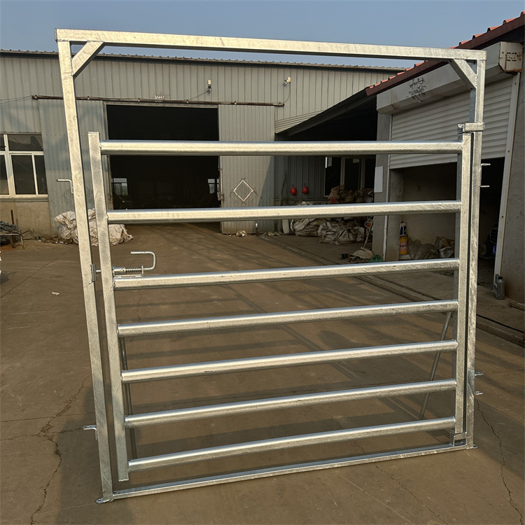 Affordable And High Quality Galvanized Portable Temporary Cattle Yard Panels And Cattle Farm Gate