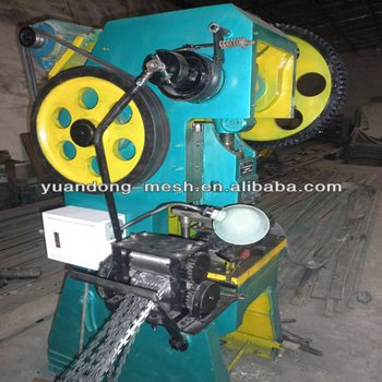 Razor barbed wire making machine