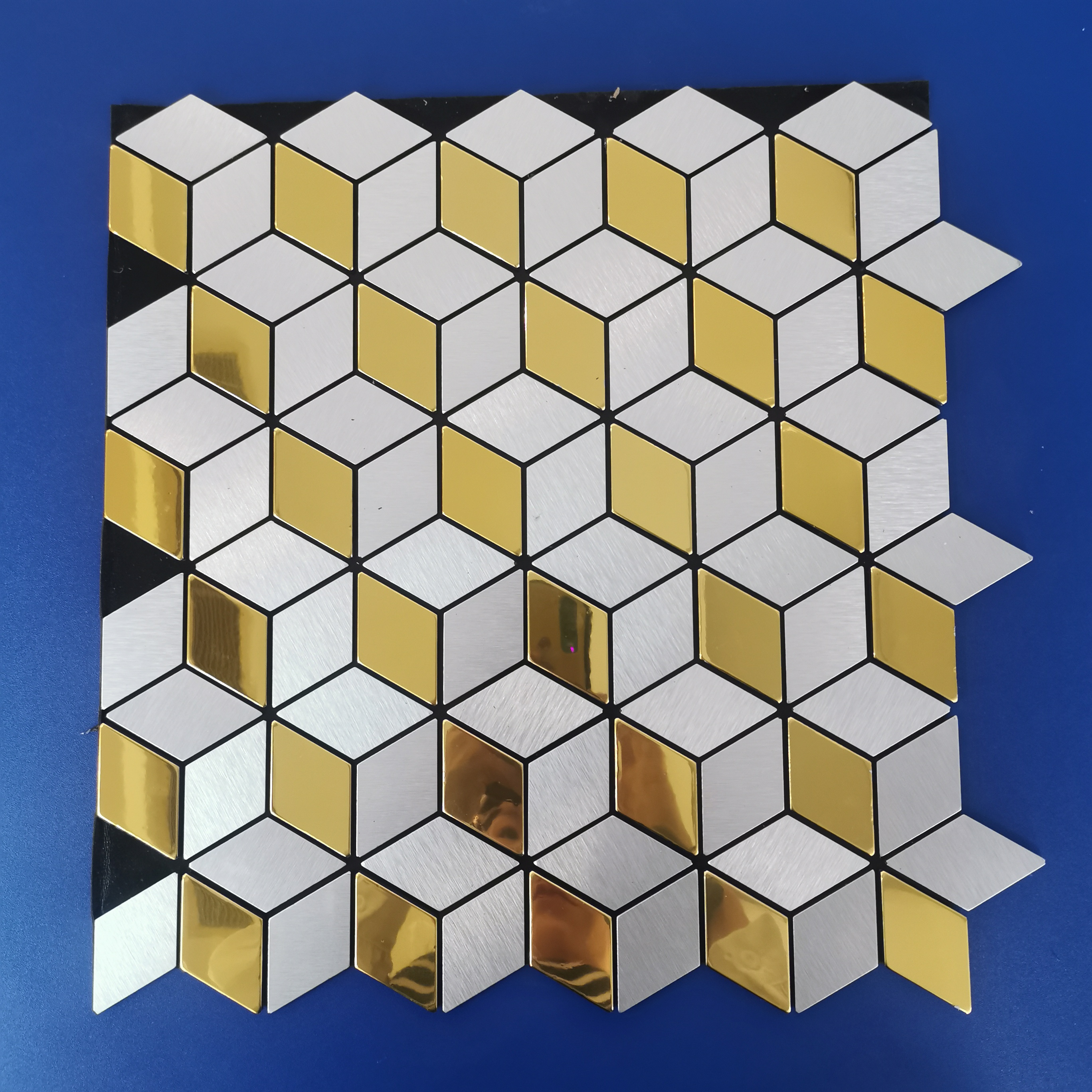 Self Adhesive Wall  3D foam Wallpaper  Peel and Stick Golden Mosaic wall Tile for Living Room