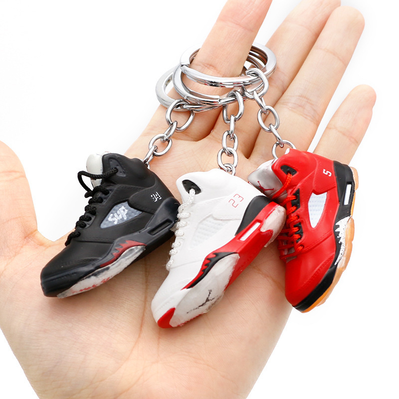 Wholesale Fashion 3D Mini  Sneaker key chain 3D MINI Sports Shoe keychain