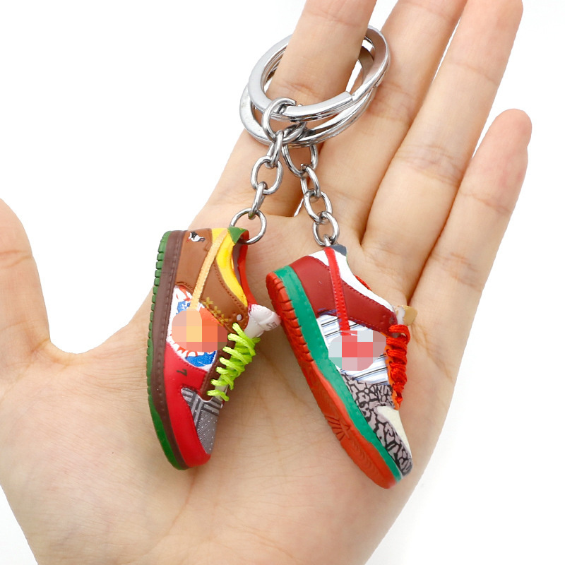 Wholesale Mini Basketball Shoe Keychain 3d Mini Sneaker Keychain Model Cute Sneaker