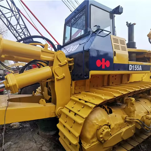 Original painting Komatsu D155A tracked dozer ,Original Japan Komatsu D155A-5 crawler bulldozer on sale in CHINA