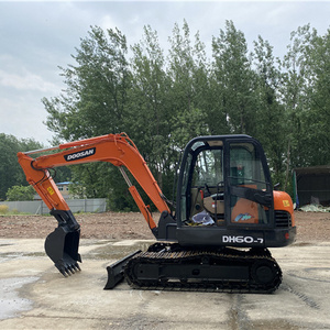 6TON Doosan crawler excavator Doosan dh60-7 mini excavator with blade dozer dx60-7 dx60 dx80 dx75