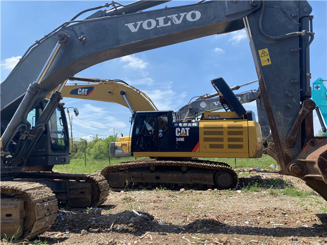 Low working hours cat 349d 349 349e second hand crawler hydraulic excavator 50ton digger for sale