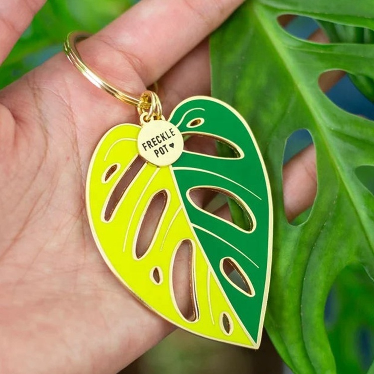 personalized 3d custom logo leaf design enamel keychain key holder