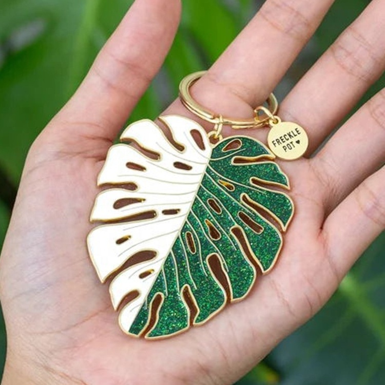 personalized 3d custom logo leaf design enamel keychain key holder