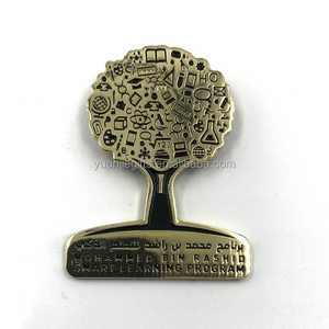 Manufacture custom die casting pins 3D antique brass metal lapel pin souvenir zinc alloy enamel pin