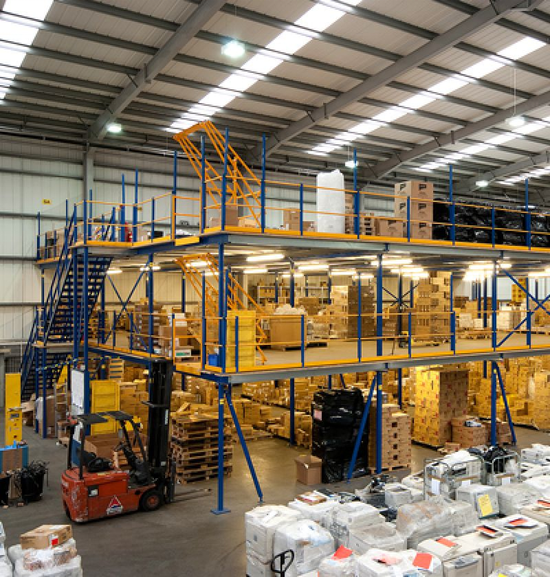 Warehouse Pallet Rack Attic Loft Garret multi-tier mezzanine racking with staircase