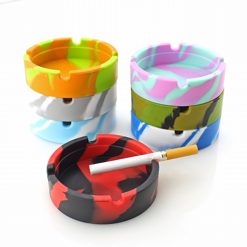 Silicone Ashtray Eco-Friendly Portable Unbreakable Tabletop Tray for cigarettes, Blunts,Cigar, Lighters, Rolling Paper