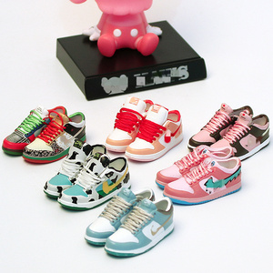 Wholesale 3d mini shoe key chain with box Jordan mini shoe 3D Mini Dunk high n,ike sb dunks low