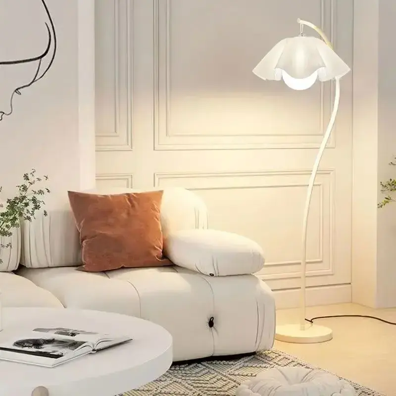 Petal Floor Living Room Sofa Side Corner Cream Wind Decoration Ambience Light Bedroom Bedside Lamp