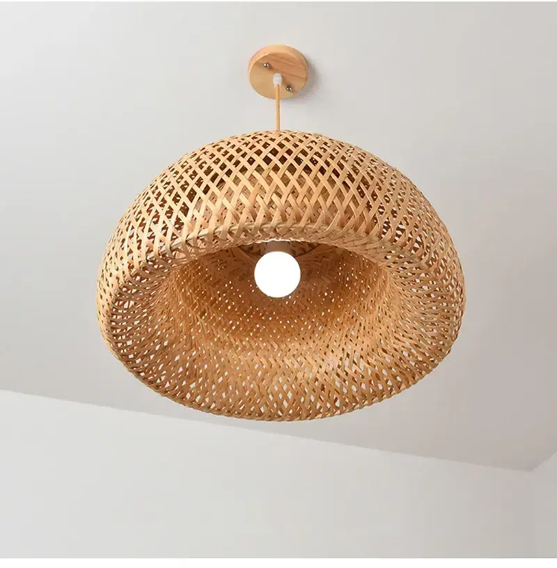 Pendant Lamp Bamboo Lantern Natural Rattan Wicker Chandeliers Hand-Woven Bamboo Lampshades Lighting Fixtures E27 Hanging Lights