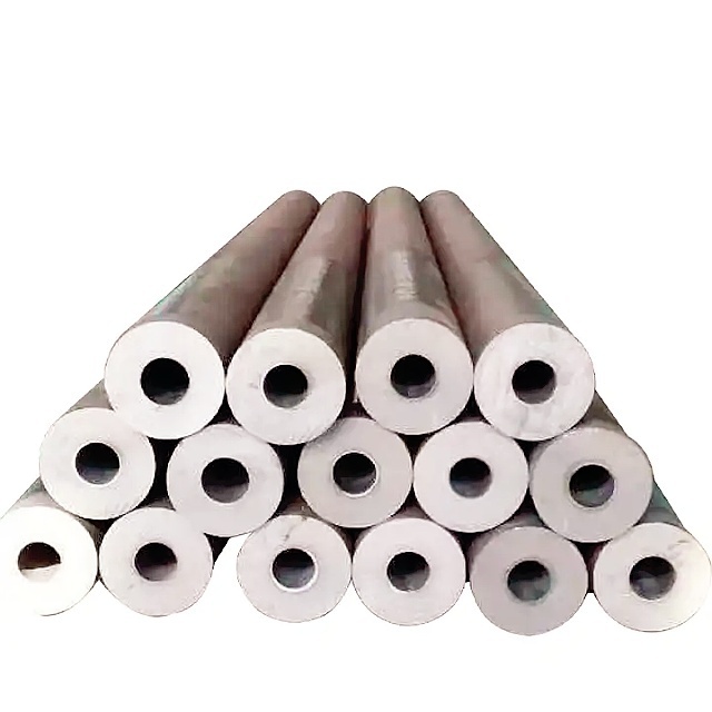 Hot Sales Astm A36 Cold Rolled Seamless Steel Tube 28 Inch Water Well Casing Carbon Seamless Welded Steel Pipe