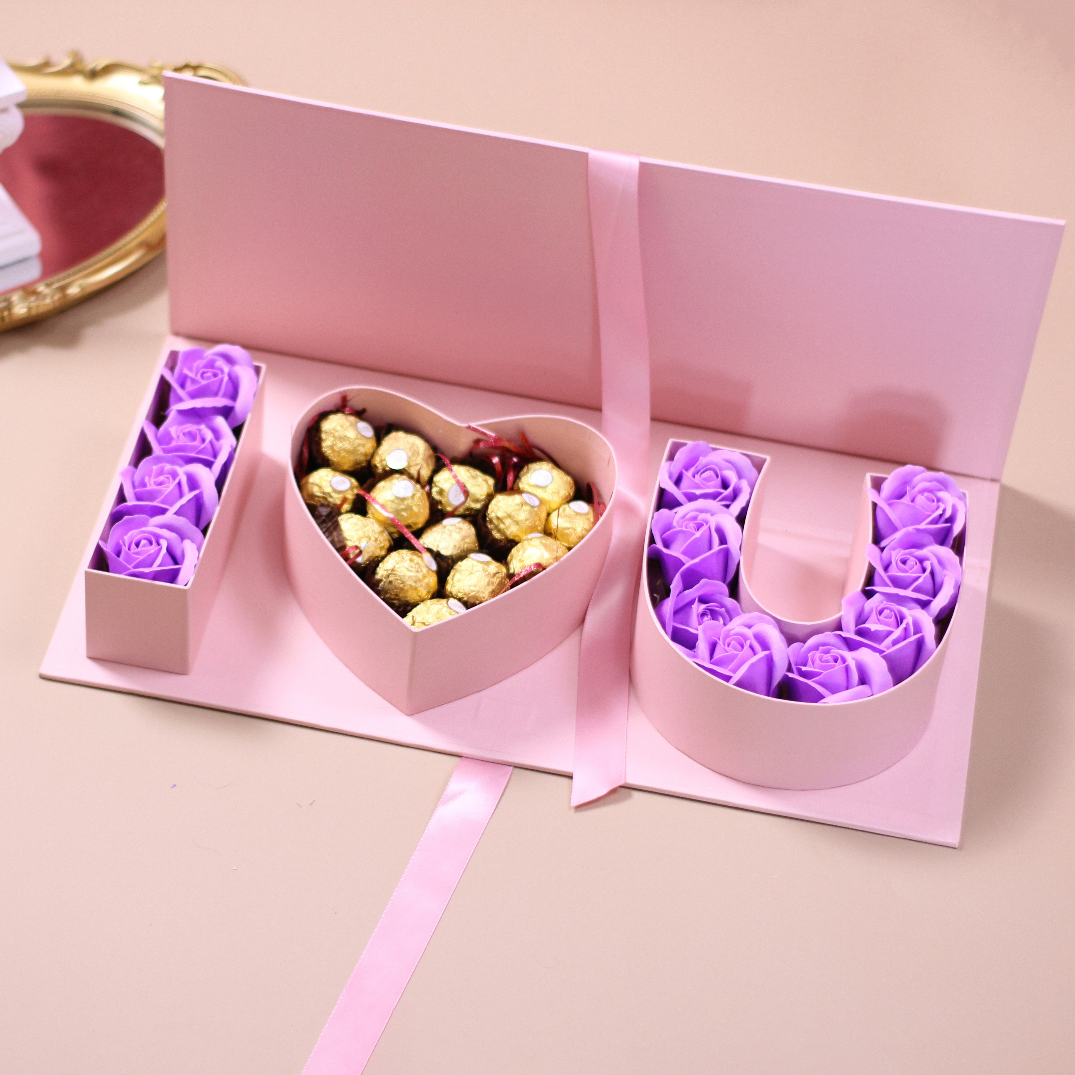 Valentine's Day I Love You Letter Flower Gift Box With Plastic Golden Butterfly Decorations & Bouquet Straight Pins DIY Gift Set