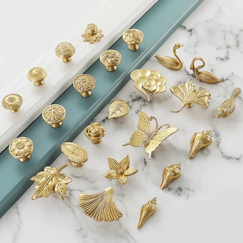 Hot sale creative flower animal butterfly ginkgo leaf furniture drawer pull brass cabinet knob