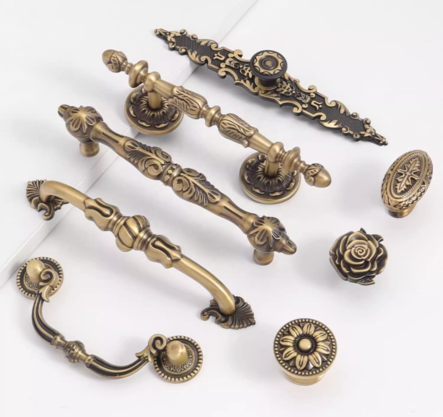 Hot sale solid retro vintage antique brass cabinet handle kitchen drawer knobs and pulls