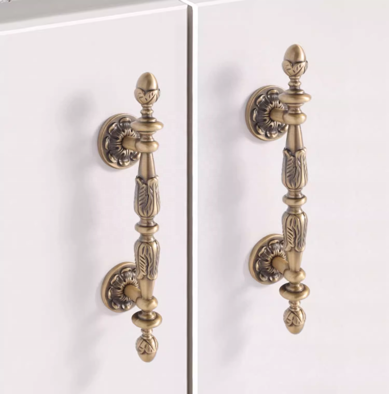 Hot sale solid retro vintage antique brass cabinet handle kitchen drawer knobs and pulls