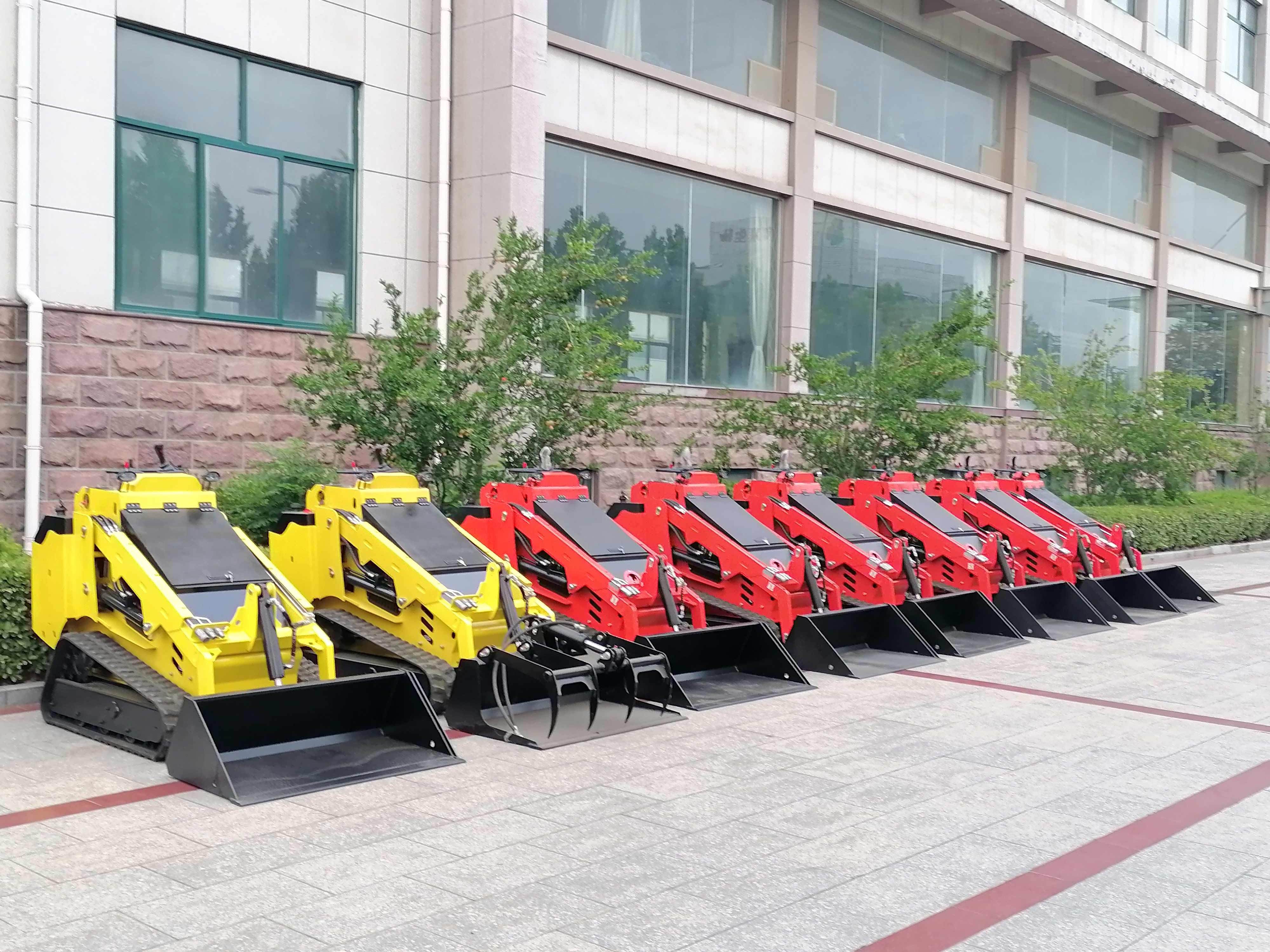 Walk behind mini tracked skid steer diesel small skid steer mini skid steer mulcher