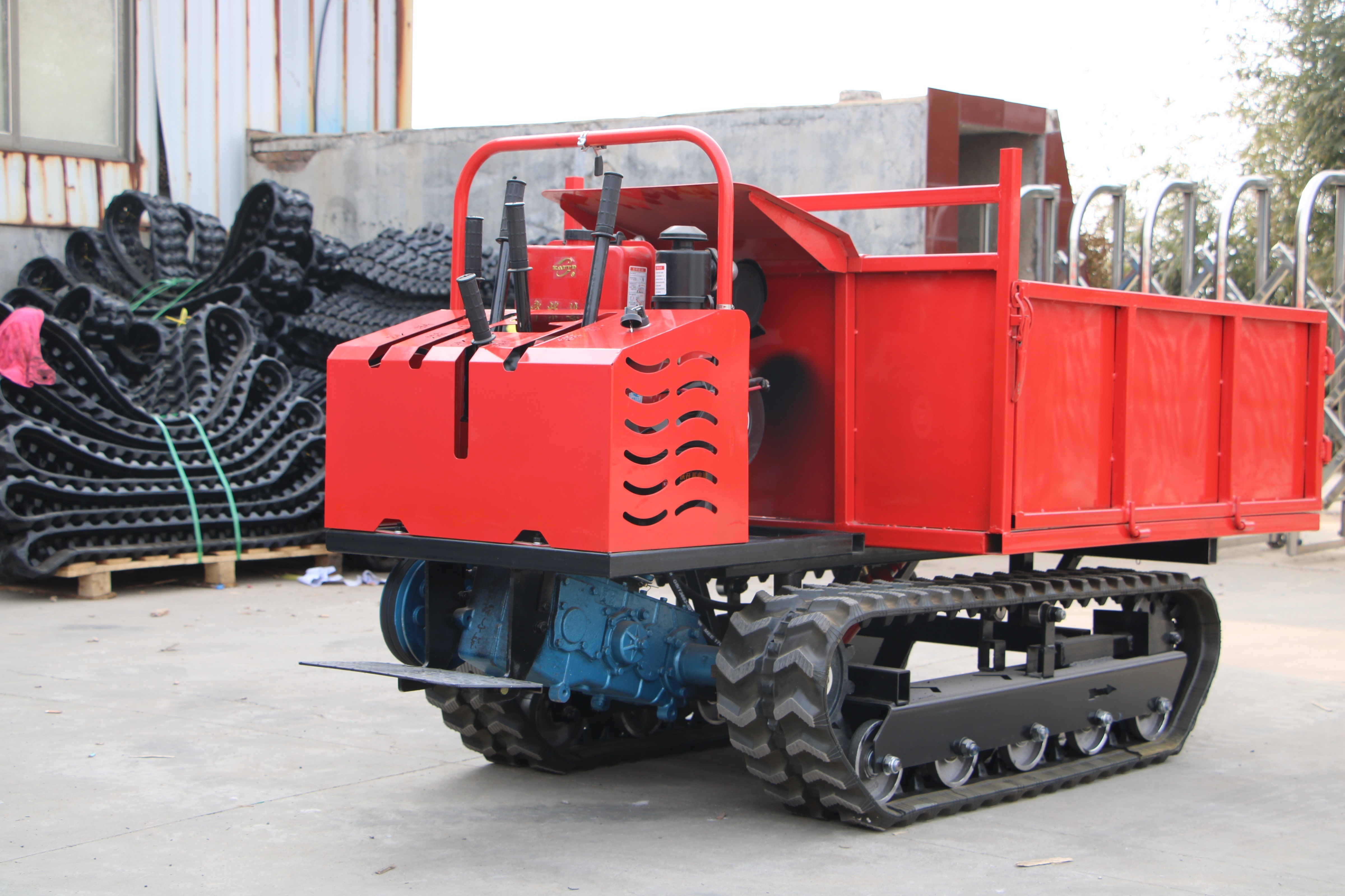 Free Shipping Mining Track Transport Vehicle 1500kg Small Crawler Dump Truck For Agriculture