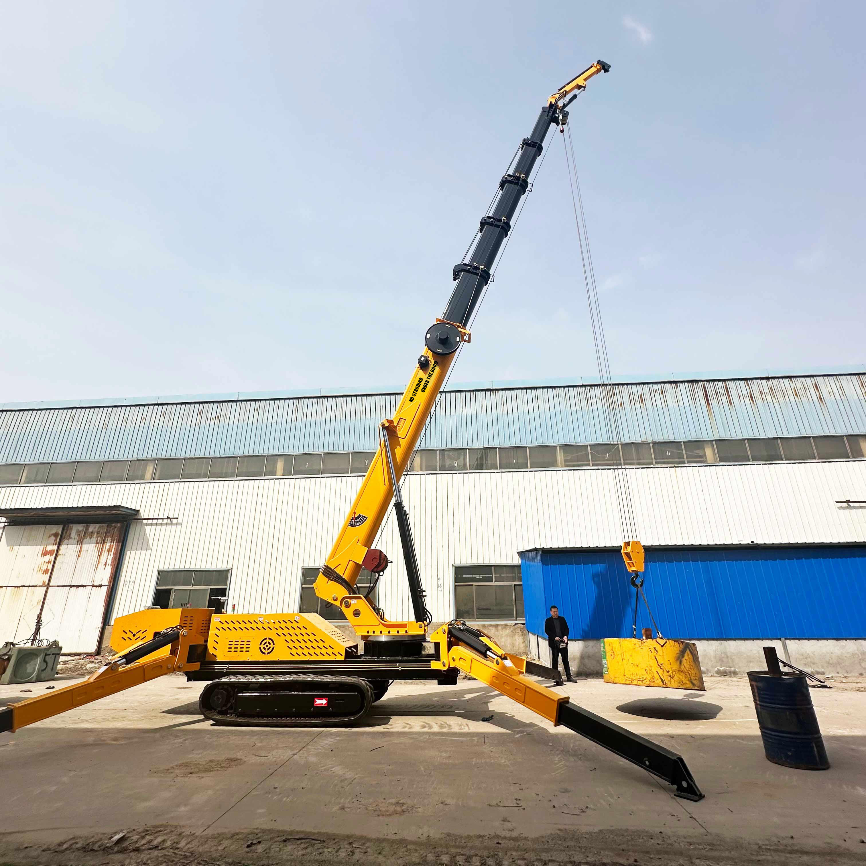 China 5 ton 8 ton telescopic spider crane mini crawler crane 16m 22m lifting cheapest price crane spider