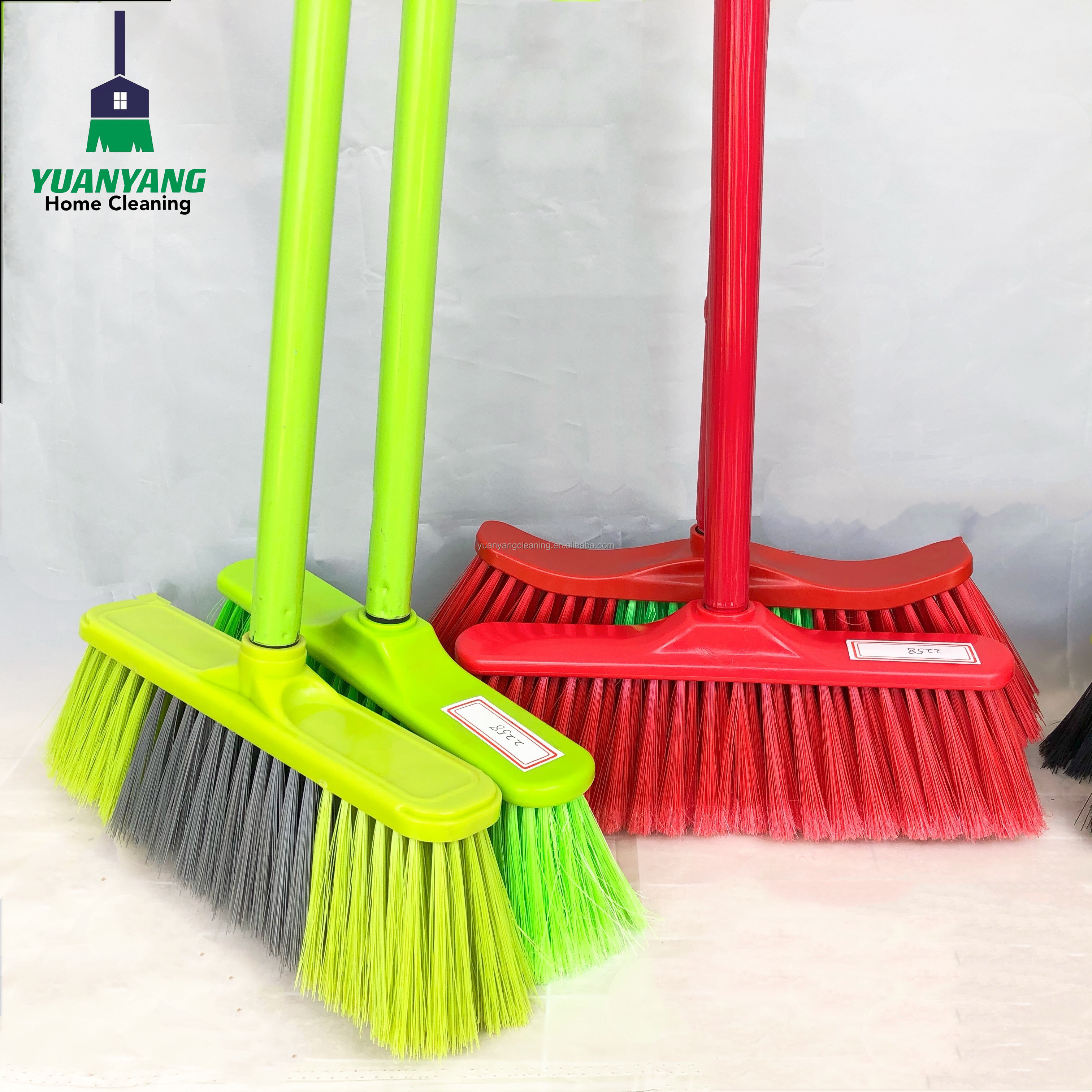 Cheap wholesale brooms and mops metal or wooden handle stick floor brush with handle