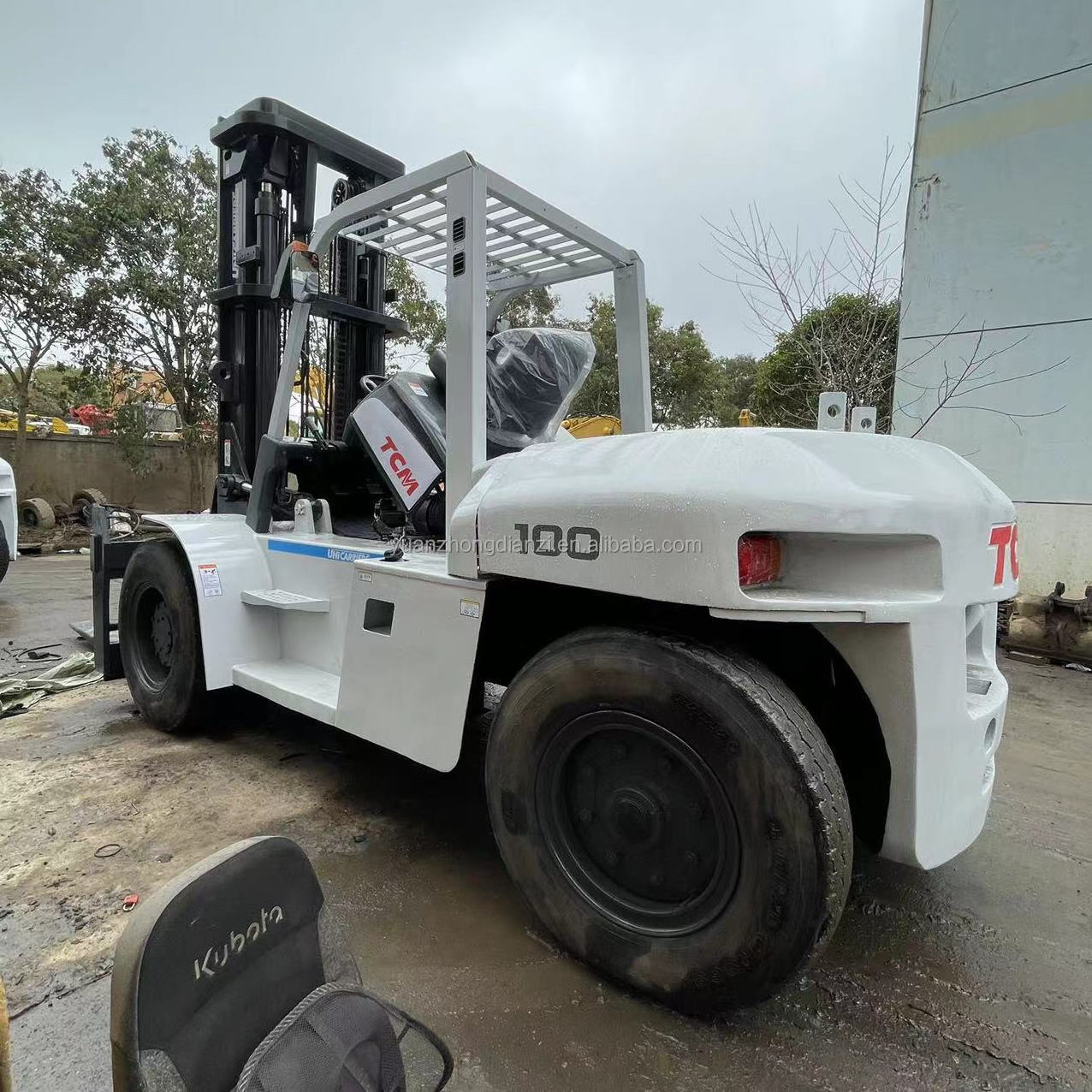 low working hours second hand used 10ton 15ton japanese forklift truck good price in excellent condition