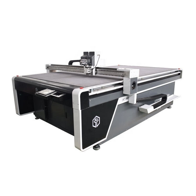 CNC Car Foot Carpet Cutting Machine for Leather Rubber PVC Mat Other Tire Machine Oscillating Cutting Tool New Product 2020 1000