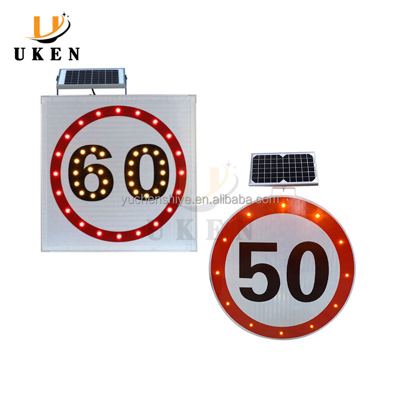 Street Safety Light Up Flashing Signal Warning Road Sign Board with Solar Panel LED Speed Solar Traffic Sign