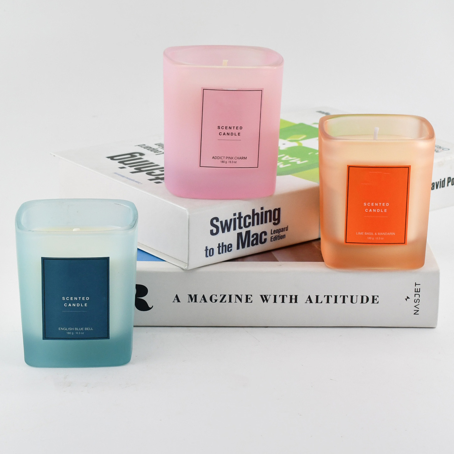 Wholesale Luxury Color 180g Soy Wax Scented Candle Square Thick Wall Glass Jar Scented Candles With Box For Home Decor