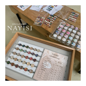 High Quality NAYISI 30 Colors Flash Sequins Gel Nail Polish High Adhesion Long Lasting Nail Gel Polish UV Gel