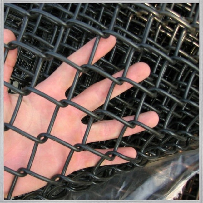 Pvc coated diamond shape wire mesh twist chain link fence with post and fittings 8 foot chain link fence hardware for fencing