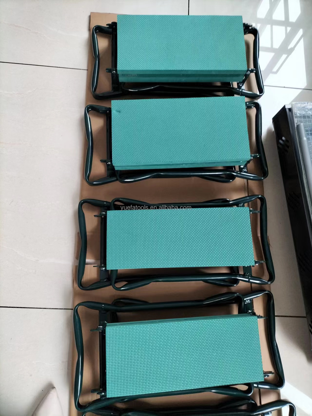 Foldable Garden Kneeler With Tool Bag foam kneeler tool