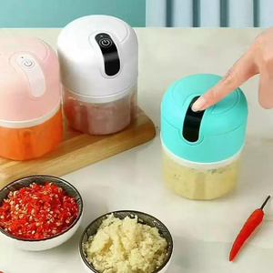 Multi-Functional Wireless Garlic Blender Kitchen Portable Electric Vegetable Chopper Mini Food Processor Home Kitchen Gadgets