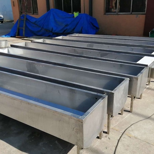 Automatic customized stainless steel constant water tank cattle drinking trough