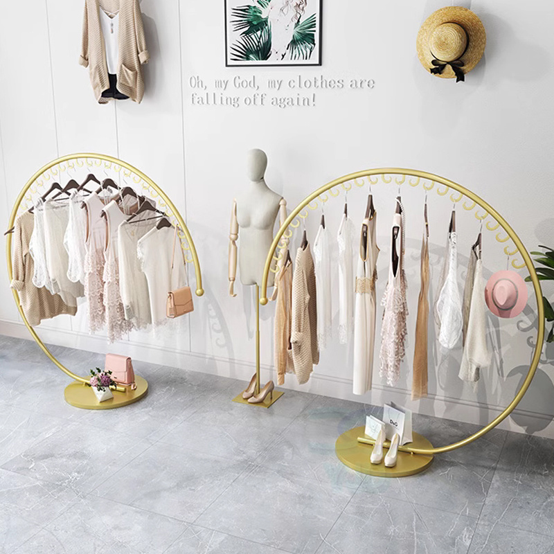 Hot selling in factories European Style Simple Bedroom Iron Art Round Floor Display Rack Coat And Hat Rack