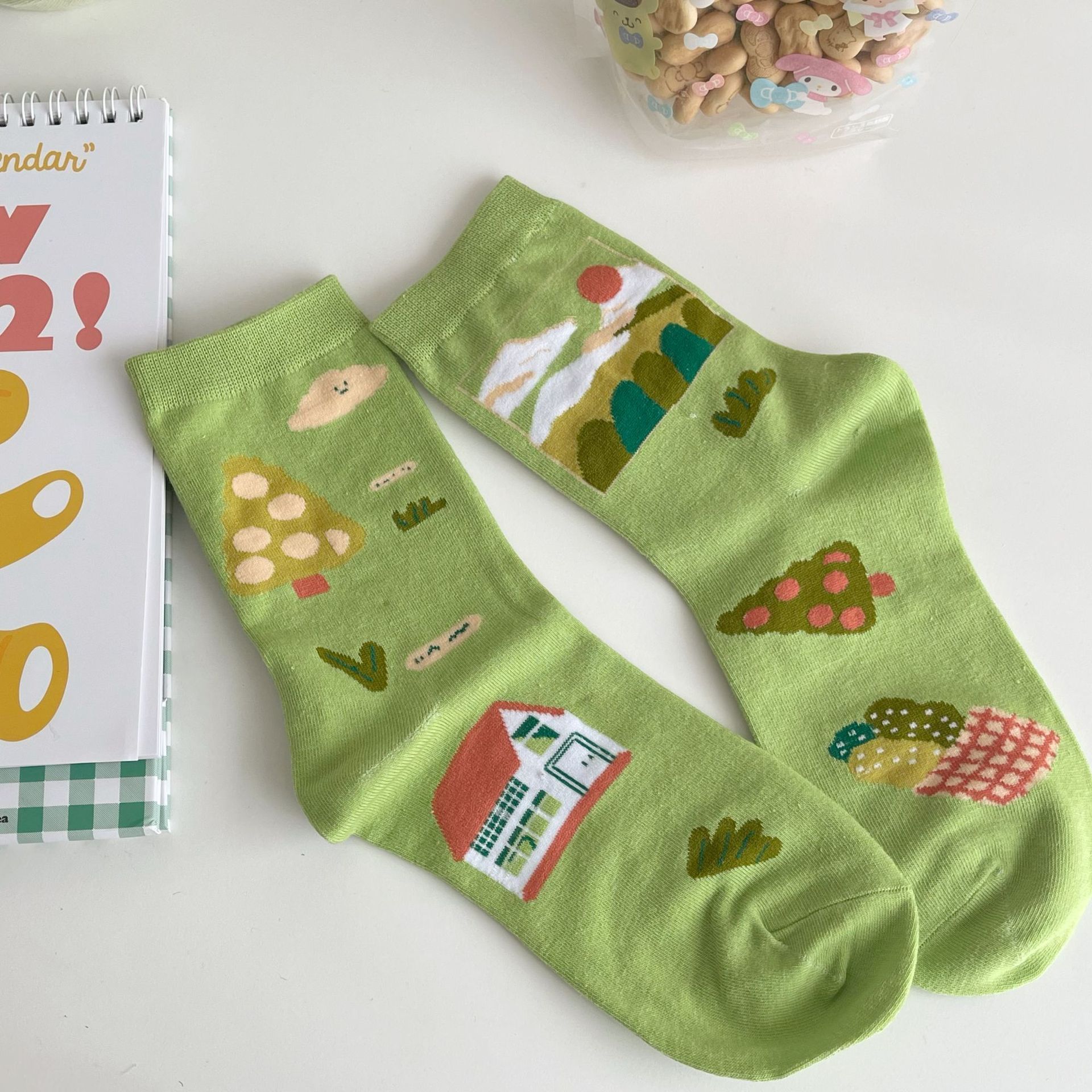 YUELI Girl cute cartoon childlike tube socks Japanese girl stockings